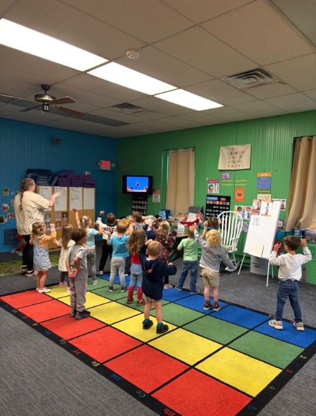 Preschool friends dancing
